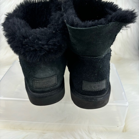UGG ANKLE WINTER BOOTS SIZE 9 WOMAN - Picture 7 of 11